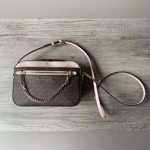 MICHAEL KORS Jetsetter Purse Brown & Baby Pink